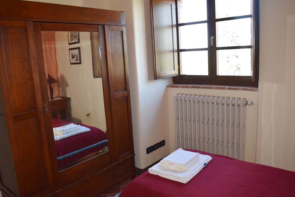 Il fienile 2 camere da letto, bagno con idromassaggio, soggiorno ... Camere con idromassaggio toscana